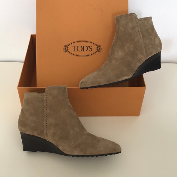 tods wedge boots